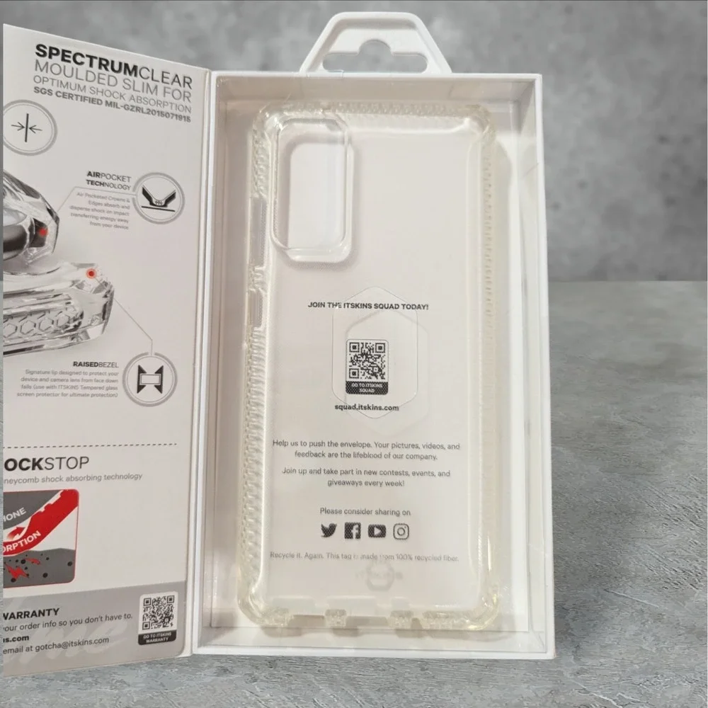 T2 Itskins Spectrum Clear Case For Samsung S20 FE 5G / S20 Lite See Description